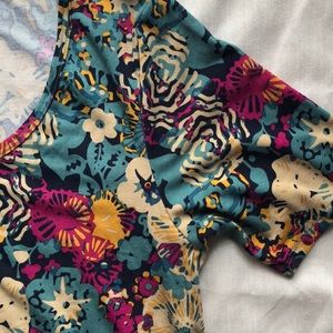 Lularoe Perfect Tee cute florals